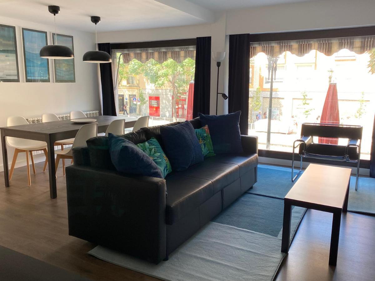 Lc Apartamentos Cesar Augusto 萨拉戈萨 外观 照片