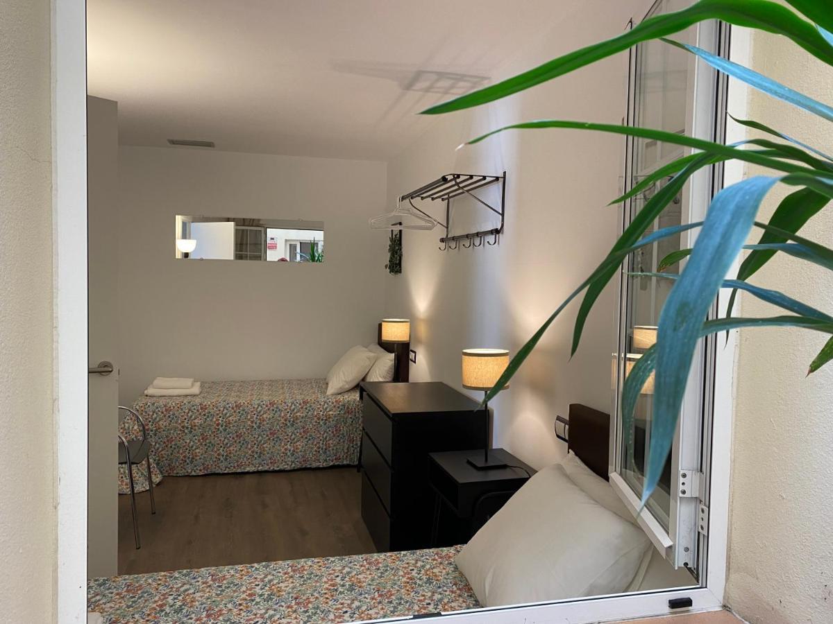 Lc Apartamentos Cesar Augusto 萨拉戈萨 外观 照片