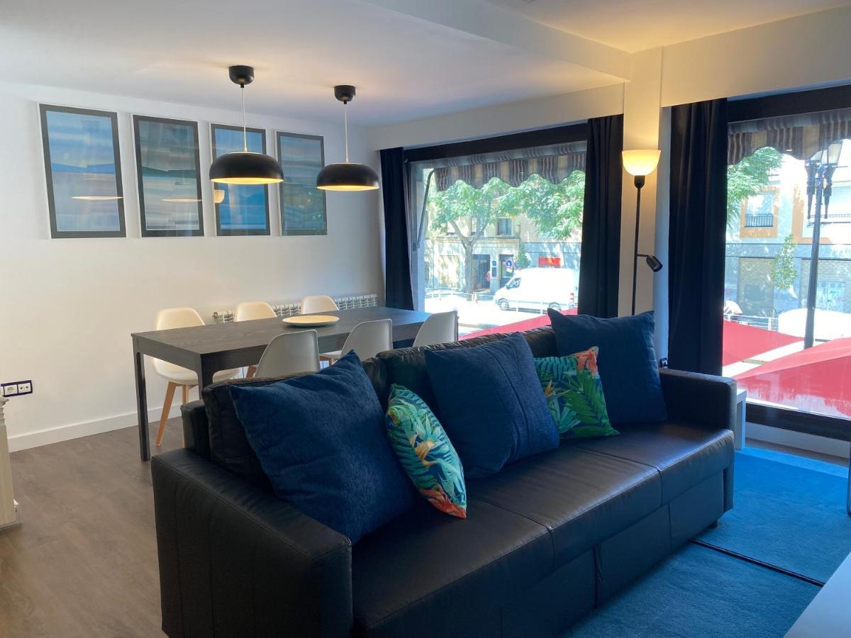 Lc Apartamentos Cesar Augusto 萨拉戈萨 外观 照片