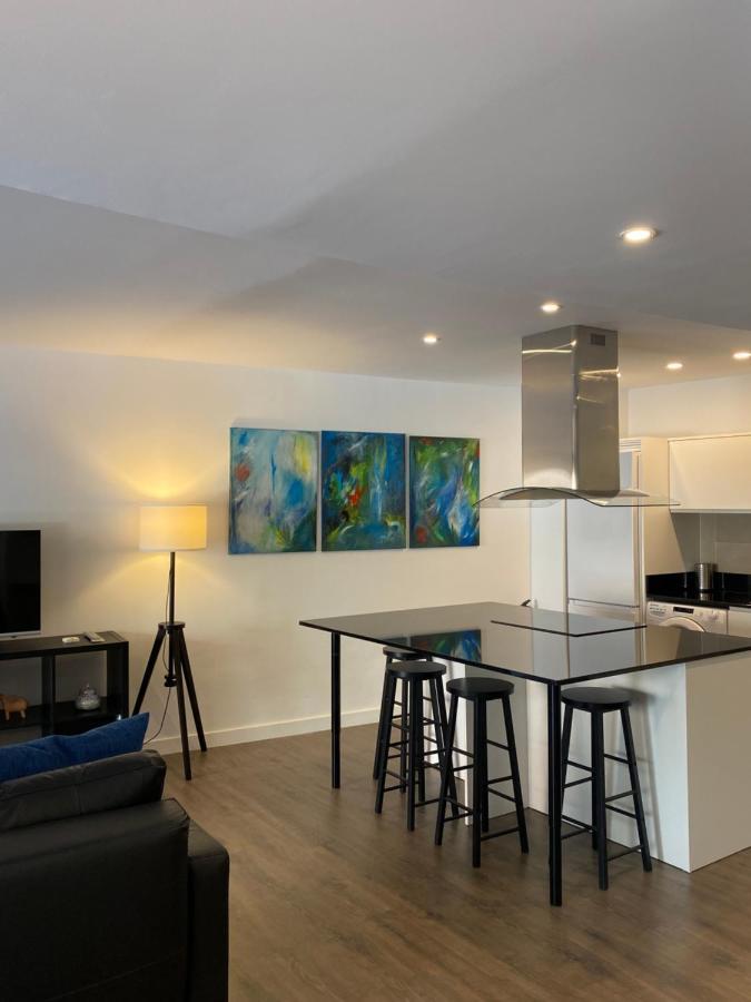 Lc Apartamentos Cesar Augusto 萨拉戈萨 外观 照片