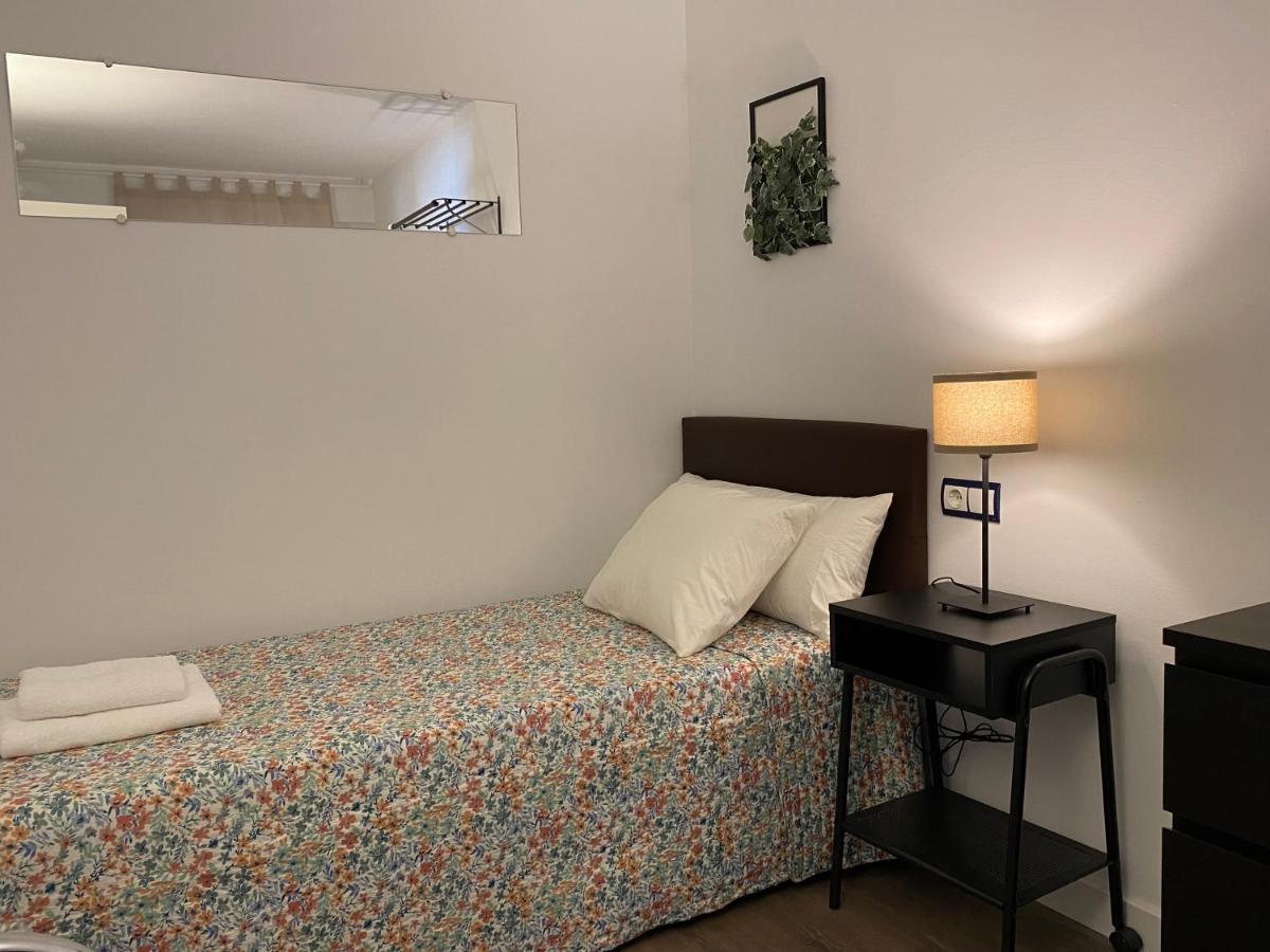 Lc Apartamentos Cesar Augusto 萨拉戈萨 外观 照片