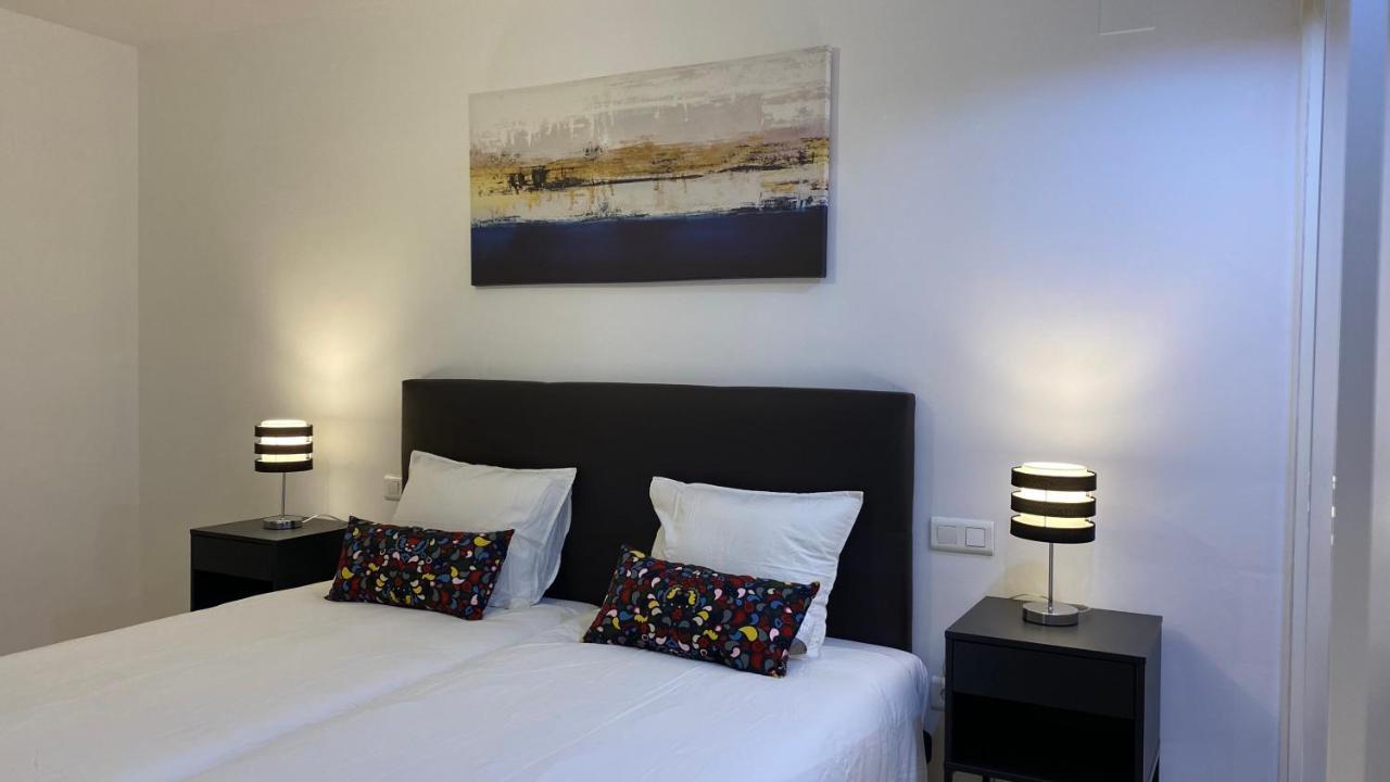 Lc Apartamentos Cesar Augusto 萨拉戈萨 外观 照片